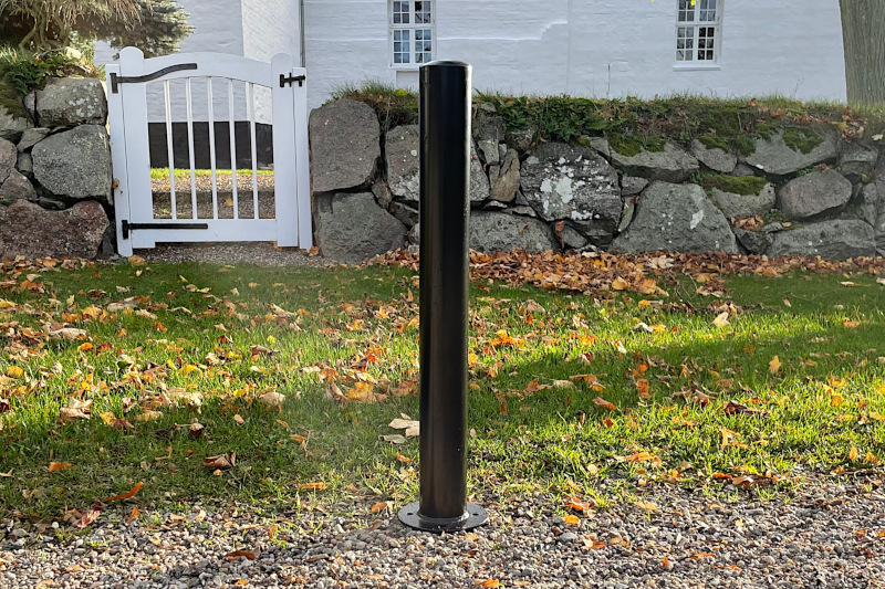 Pullert i stål- sort