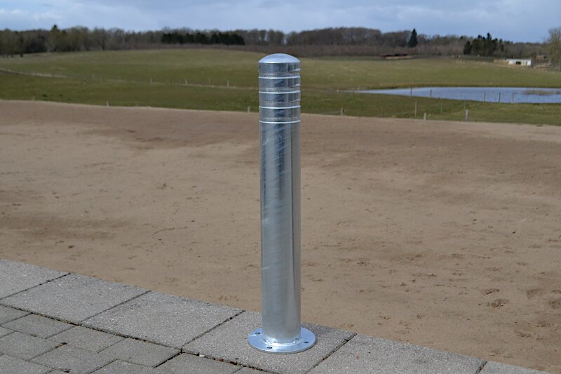 Pullert i varmgalvaniseret stål