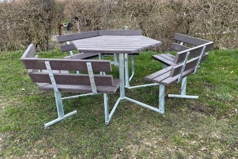 Sekskantet bordbænkesæt i stål