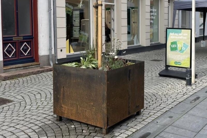 Plantekasse corten